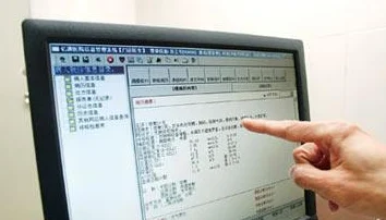 护士交换配乱粗吟医院新规要求实名制登记
