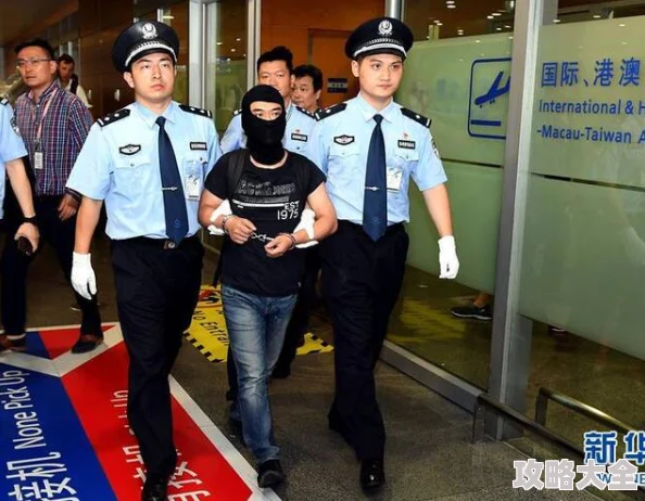 男♂做爰漫画cc漫画网涉嫌传播非法色情内容已被举报至相关部门