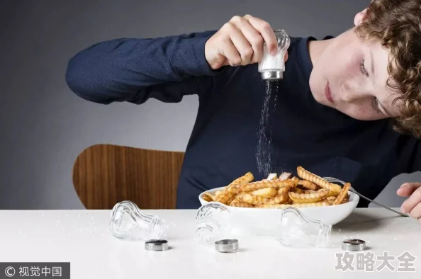 青少年互吃亅j为什么引起关注为何持续流行满足好奇心追求感官刺激