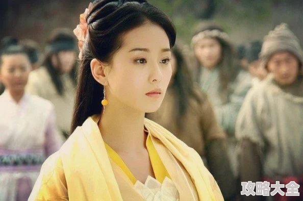 揭秘《倚天屠龙记》手游：倚天剑与屠龙刀最新设计历程全览